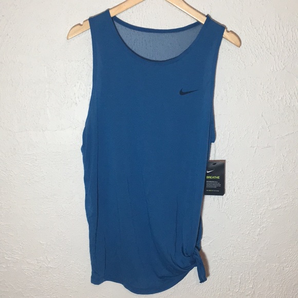 Nike Breathe Blue Training Tank - Medium NWT - Picture 1 of 8